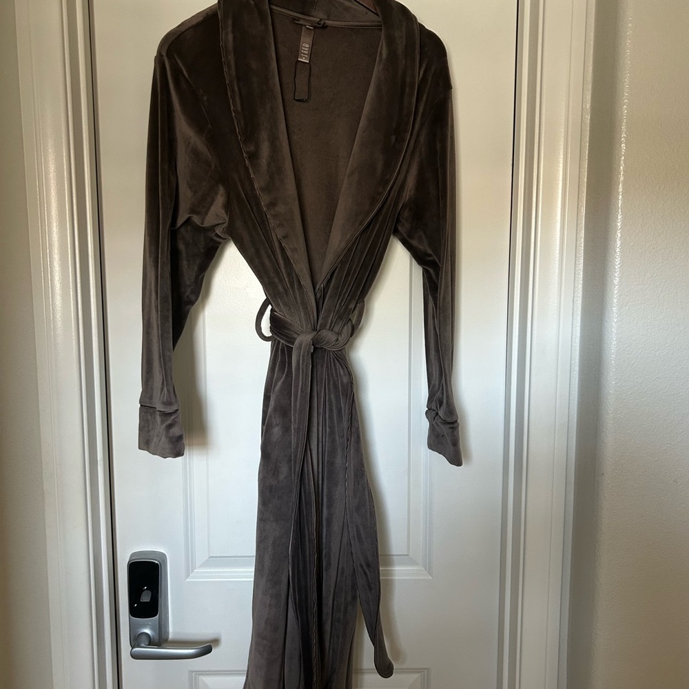 COPY - SKIMS Women's Robe - Picture 3 of 4